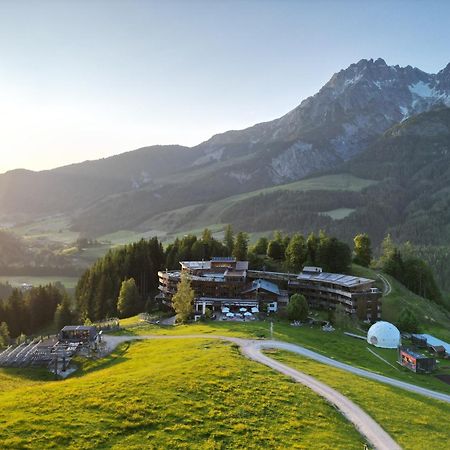Holzhotel Forsthofalm Леоганг Екстериор снимка