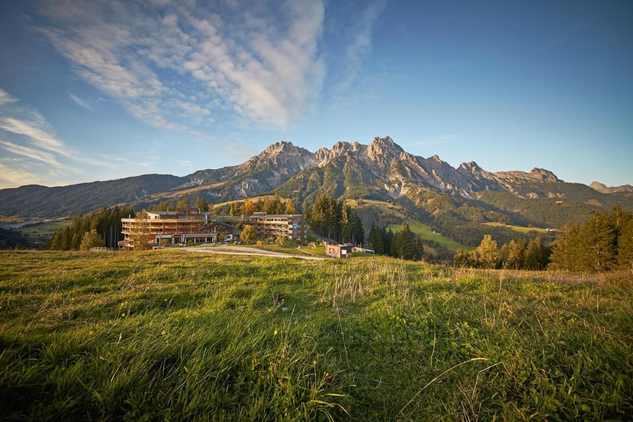 Holzhotel Forsthofalm Леоганг Екстериор снимка