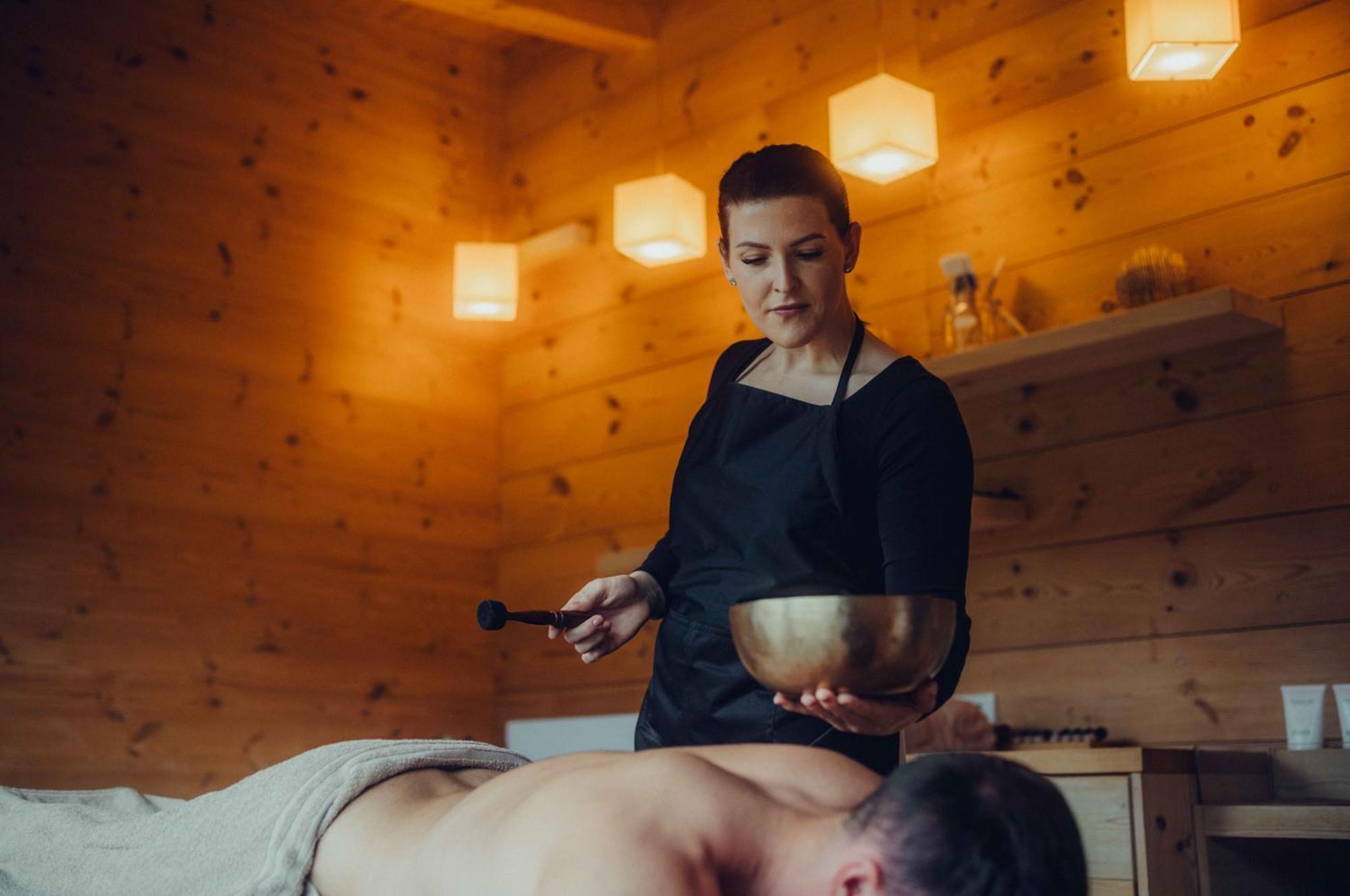 Holzhotel Forsthofalm Леоганг Екстериор снимка